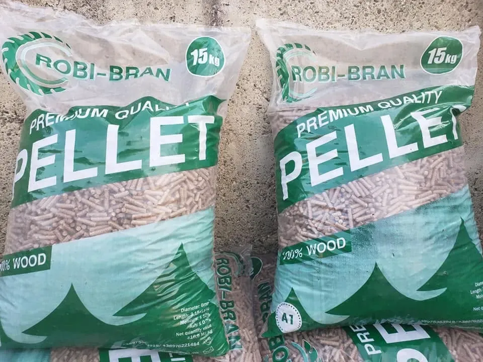 Вреќи А1 пелет од 15 kg одблизу, Роби Бран Тетово Вреќи А1 пелет од 15 kg одблизу, Роби Бран Тетово